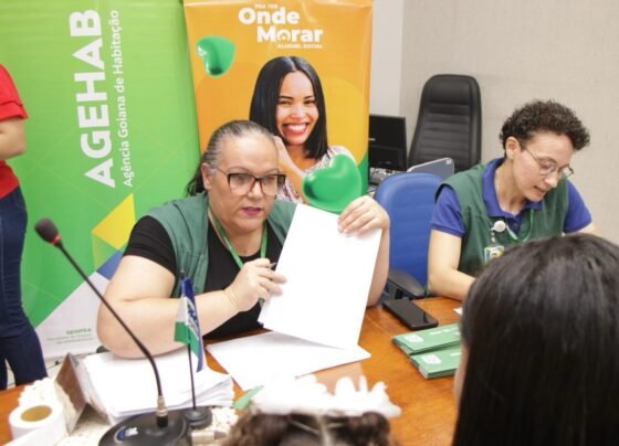 Agehab entrega benefícios habitacionais em três municípios