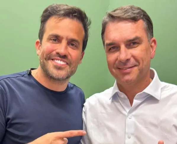 Aliados de Flávio Bolsonaro apostam em Marçal por alcance digital e entrada na periferia